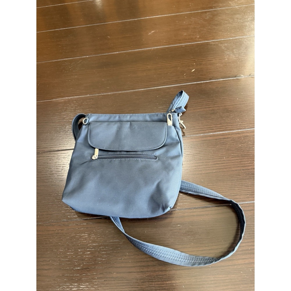 Travelon Navy Blue East/West Anti Theft Shoulder or Crossbody Bag/Purse Ladies